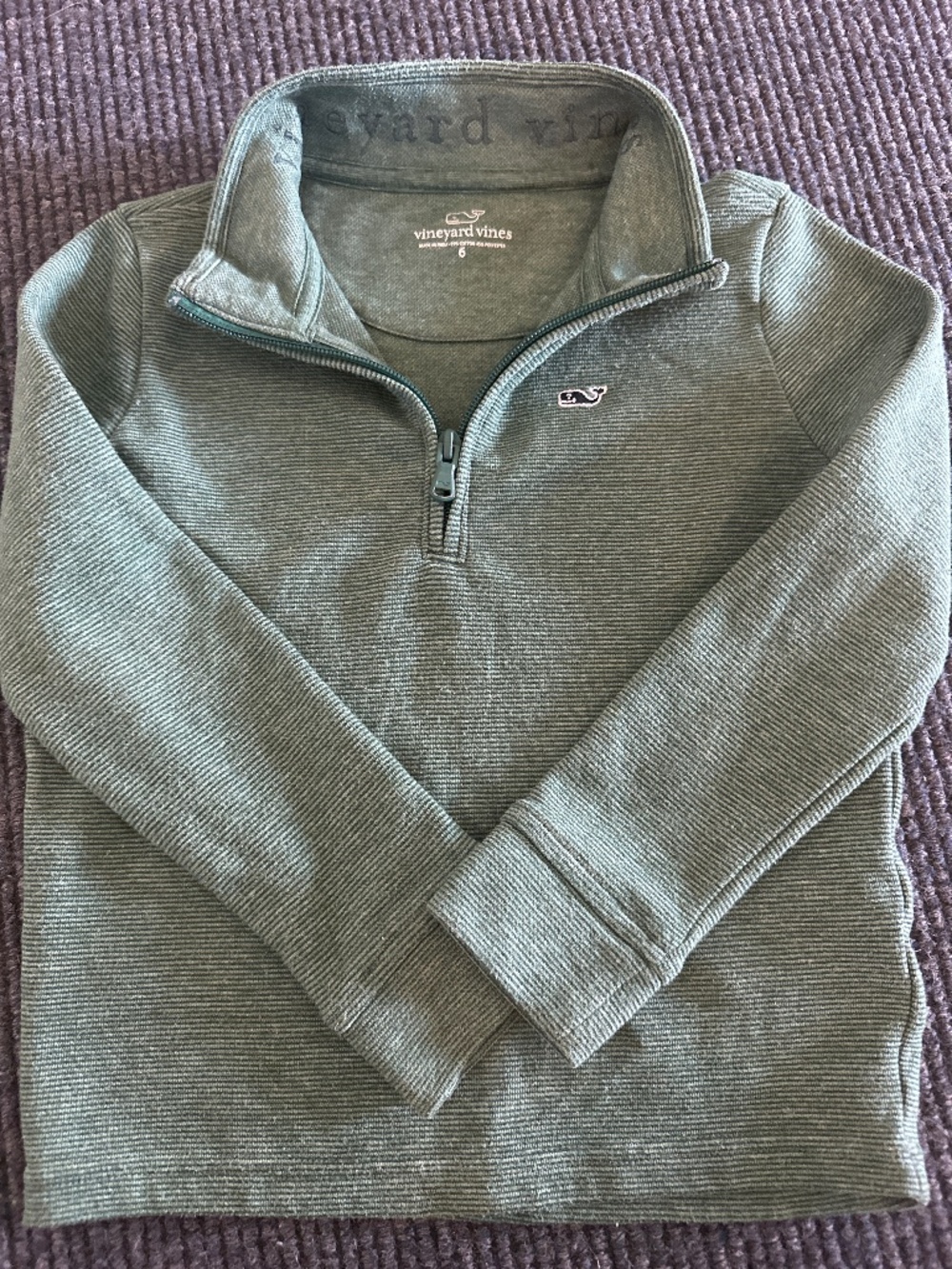 Vineyard vines